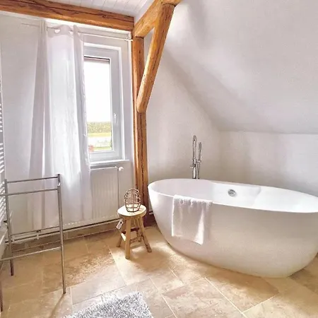 Historisches Amtshaus: Belvue Villa